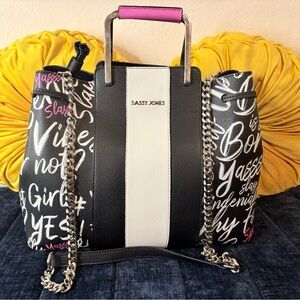 Sassy Jones Confidence Lori